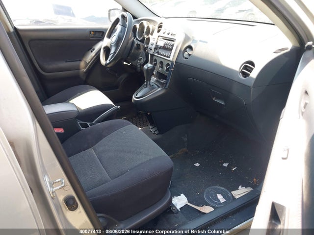 40077413 :رقم المزاد ، 2T1KR32E04C793238 vin ، 2004 Toyota Corolla Matrix Xr مزاد بيع