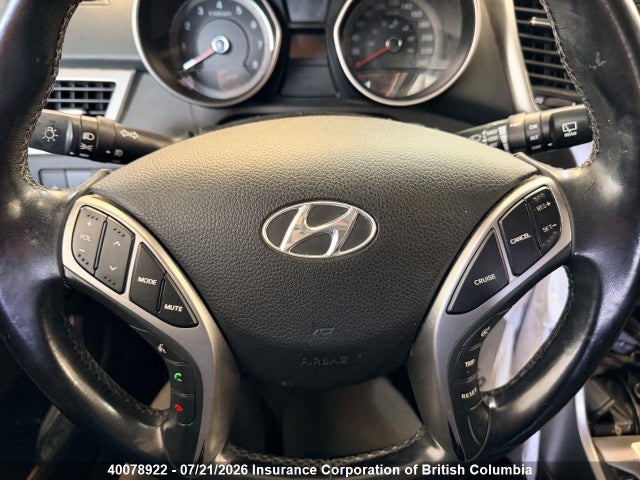 2013 Hyundai Elantra Gt მანქანა იყიდება აუქციონზე, vin: KMHD35LE1DU100244, აუქციონის ნომერი: 40078922
