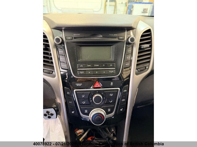 2013 Hyundai Elantra Gt მანქანა იყიდება აუქციონზე, vin: KMHD35LE1DU100244, აუქციონის ნომერი: 40078922
