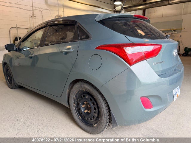 2013 Hyundai Elantra Gt მანქანა იყიდება აუქციონზე, vin: KMHD35LE1DU100244, აუქციონის ნომერი: 40078922