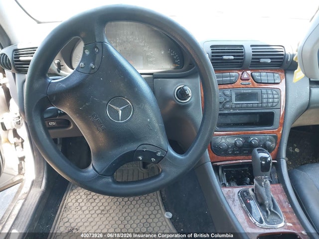 40073926 :رقم المزاد ، WDBRF61J33F402708 vin ، 2003 Mercedes-benz C 240 مزاد بيع