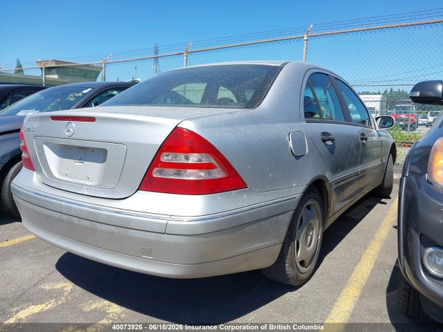 40073926 :رقم المزاد ، WDBRF61J33F402708 vin ، 2003 Mercedes-benz C 240 مزاد بيع