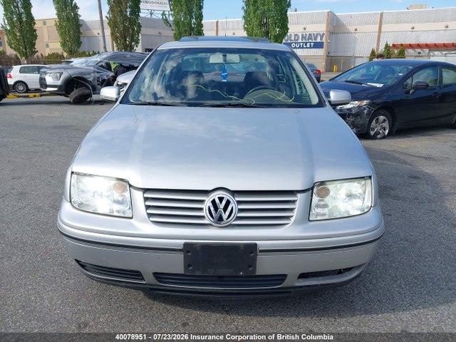 2001 Volkswagen Jetta მანქანა იყიდება აუქციონზე, vin: 3VWSP29M31M100692, აუქციონის ნომერი: 40078951