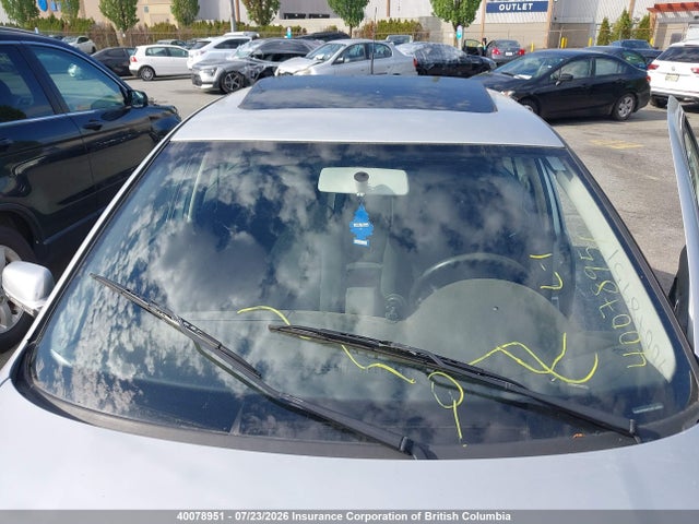 2001 Volkswagen Jetta მანქანა იყიდება აუქციონზე, vin: 3VWSP29M31M100692, აუქციონის ნომერი: 40078951