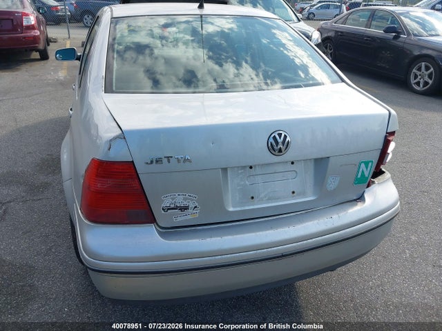 2001 Volkswagen Jetta მანქანა იყიდება აუქციონზე, vin: 3VWSP29M31M100692, აუქციონის ნომერი: 40078951