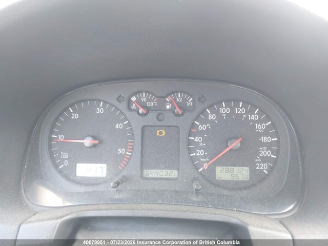 2001 Volkswagen Jetta მანქანა იყიდება აუქციონზე, vin: 3VWSP29M31M100692, აუქციონის ნომერი: 40078951