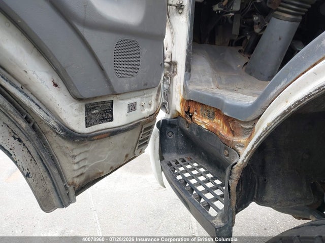 2008 Sterling Truck Mitsubishi Chassis Coe 40 მანქანა იყიდება აუქციონზე, vin: JLSBBJ1S98K022015, აუქციონის ნომერი: 40078960