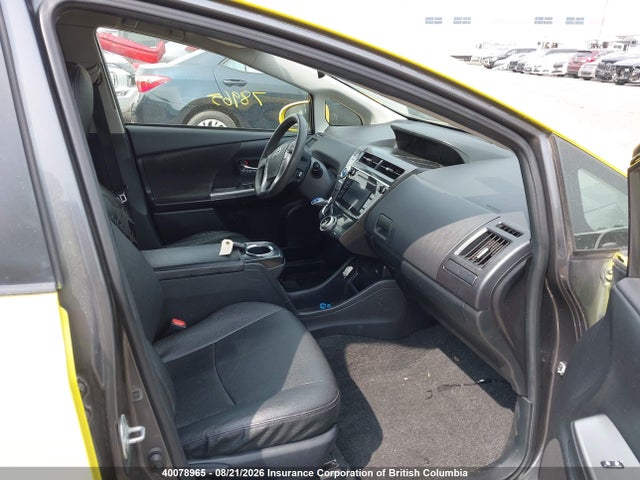 JTDZN3EUXFJ022001 Toyota Prius