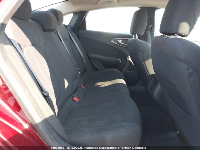 Chrysler 200 2016 1C3CCCFB6GN190600 Image 8