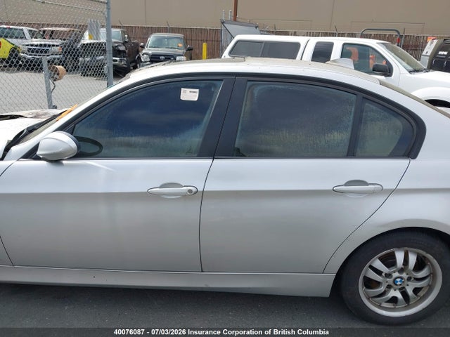 40076087 :رقم المزاد ، WBAVH13507KC96020 vin ، 2007 Bmw 323 I مزاد بيع