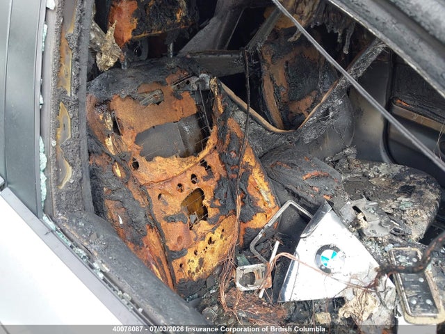 40076087 :رقم المزاد ، WBAVH13507KC96020 vin ، 2007 Bmw 323 I مزاد بيع