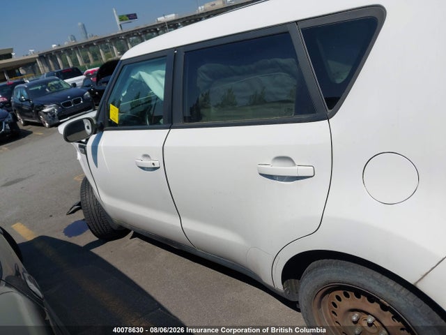 Продаж на аукціоні авто 2018 Kia Soul, vin: KNDJN2A22J7513700, номер лоту: 40078630
