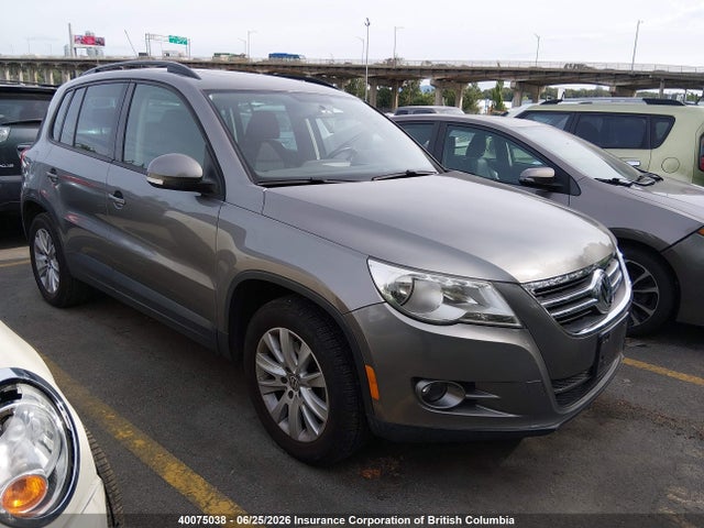 2009 Volkswagen Tiguan Se/sel მანქანა იყიდება აუქციონზე, vin: WVGBV95N19W524900, აუქციონის ნომერი: 40075038