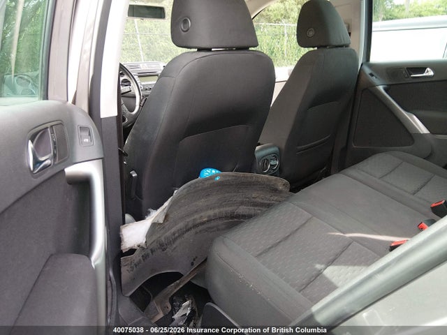 2009 Volkswagen Tiguan Se/sel მანქანა იყიდება აუქციონზე, vin: WVGBV95N19W524900, აუქციონის ნომერი: 40075038