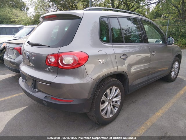 2009 Volkswagen Tiguan Se/sel მანქანა იყიდება აუქციონზე, vin: WVGBV95N19W524900, აუქციონის ნომერი: 40075038