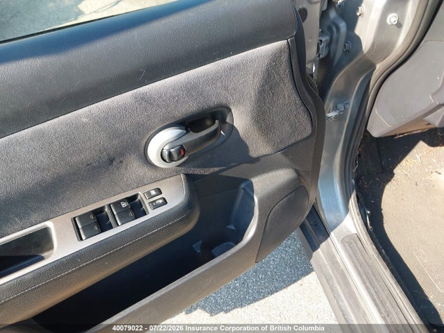 40079022 :رقم المزاد ، 3N1BC13E49L351431 vin ، 2009 Nissan Versa مزاد بيع
