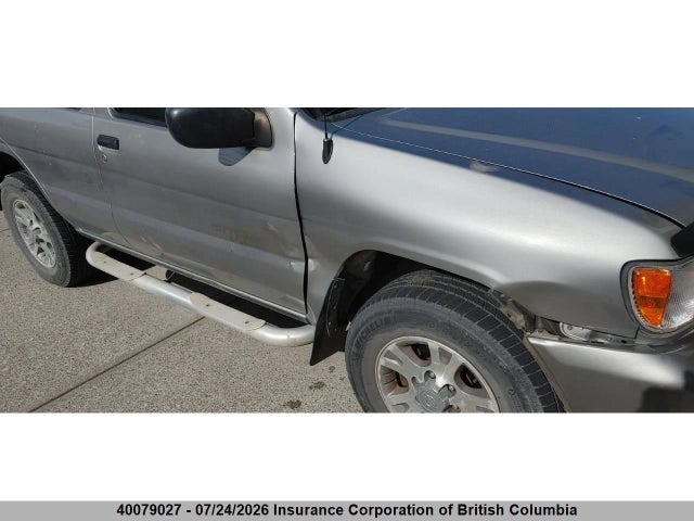 1999 Nissan Pathfinder Le/se/xe მანქანა იყიდება აუქციონზე, vin: JN8AR07Y5XW376615, აუქციონის ნომერი: 40079027