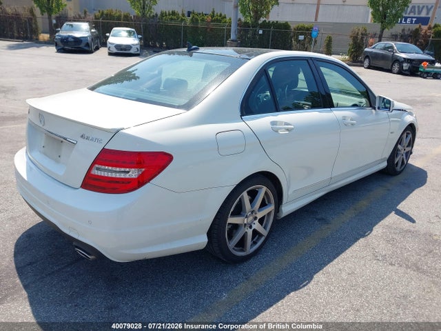 2012 Mercedes-benz C 350 4matic მანქანა იყიდება აუქციონზე, vin: WDDGF8JB5CF910567, აუქციონის ნომერი: 40079028
