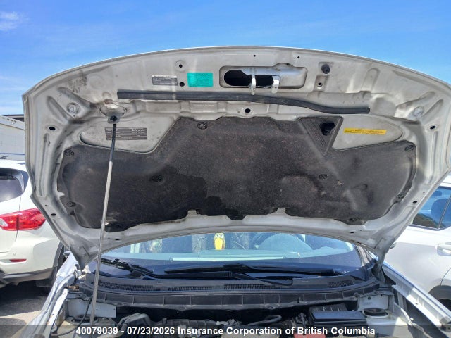 40079039 :رقم المزاد ، JN8AS5MV8BW313738 vin ، 2011 Nissan Rogue مزاد بيع