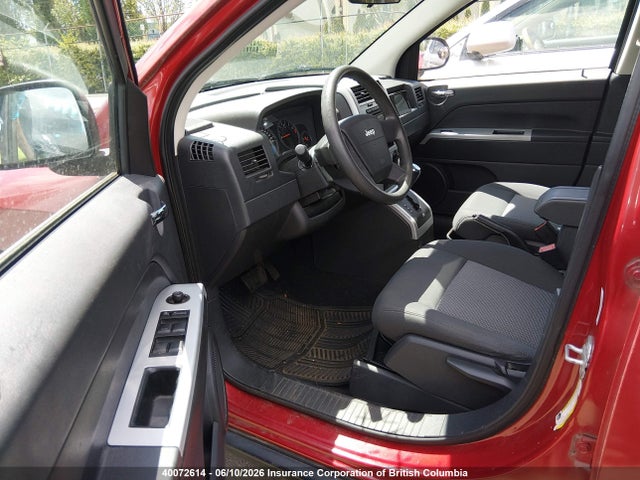 40072614 :رقم المزاد ، 1J8FF47WX8D564116 vin ، 2008 Jeep Compass Sport مزاد بيع