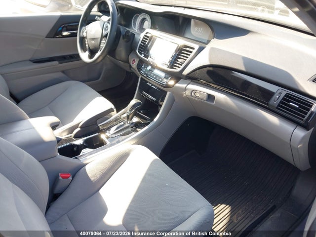 1HGCR2F7XHA804638 Honda ACCORD SE