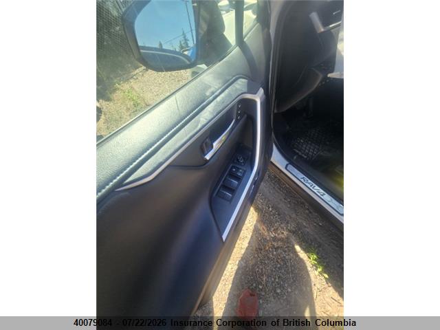 Toyota RAV4 2022 2T35WRFV2NW136600 Image 13