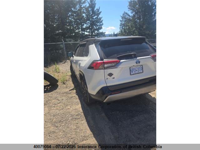 Toyota RAV4 2022 2T35WRFV2NW136600 Image 3