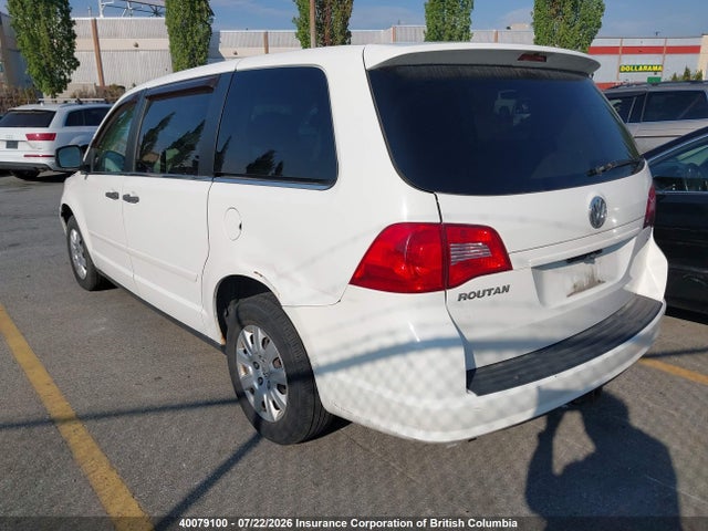 Aukcja sprzedaży 2010 Volkswagen Routan S, vin: 2V4RW4DX1AR227215, numer aukcji: 40079100