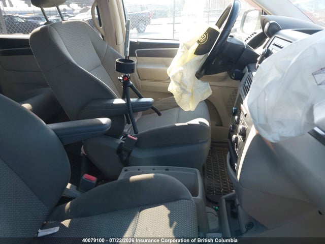 Aukcja sprzedaży 2010 Volkswagen Routan S, vin: 2V4RW4DX1AR227215, numer aukcji: 40079100