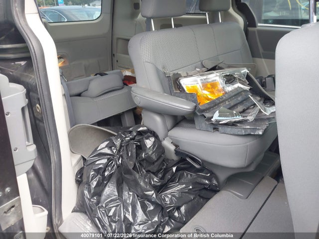 40079101 :رقم المزاد ، 2D4RN4DE3AR313446 vin ، 2010 Dodge Grand Caravan Se مزاد بيع