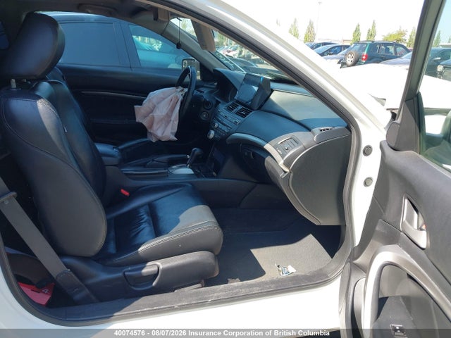 40074576 :رقم المزاد ، 1HGCS1B87BA800986 vin ، 2011 Honda Accord Exl مزاد بيع
