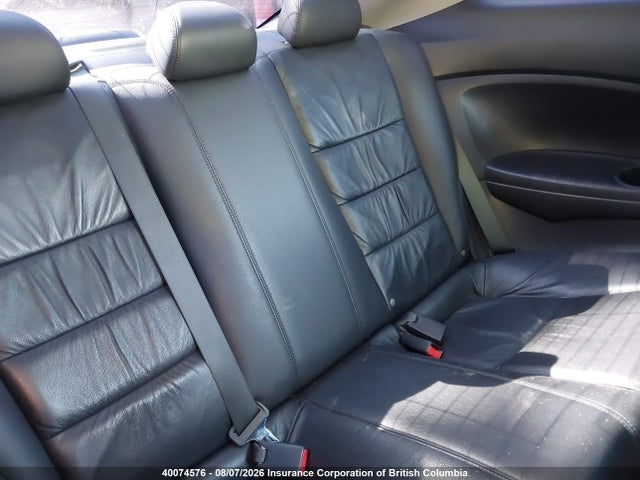40074576 :رقم المزاد ، 1HGCS1B87BA800986 vin ، 2011 Honda Accord Exl مزاد بيع
