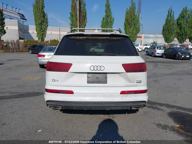 Audi Q7 2018 WA1WAAF77JD026584 Image 17