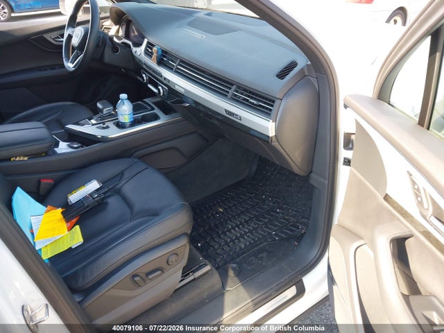 Audi Q7 2018 WA1WAAF77JD026584 Image 5