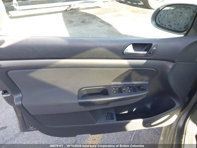 Продажа на аукционе авто 2008 Volkswagen Rabbit, vin: WVWCA91K58W232763, номер лота: 40079107