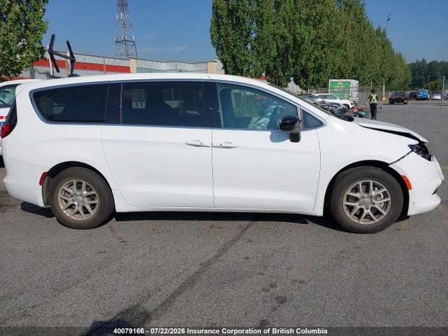 Chrysler Grand Caravan Sxt 2024 2C4RC1ZG5RR173875 Image 14