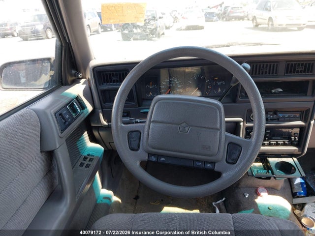 Продажа на аукционе авто 1995 Dodge Spirit, vin: 1B3XA4633SF560584, номер лота: 40079172