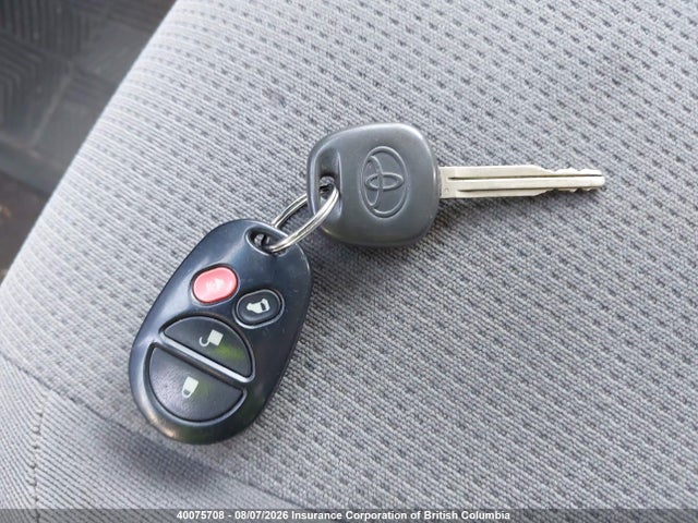 Продажа на аукционе авто 2004 Toyota Sienna Ce/le, vin: 5TDZA23C04S064984, номер лота: 40075708