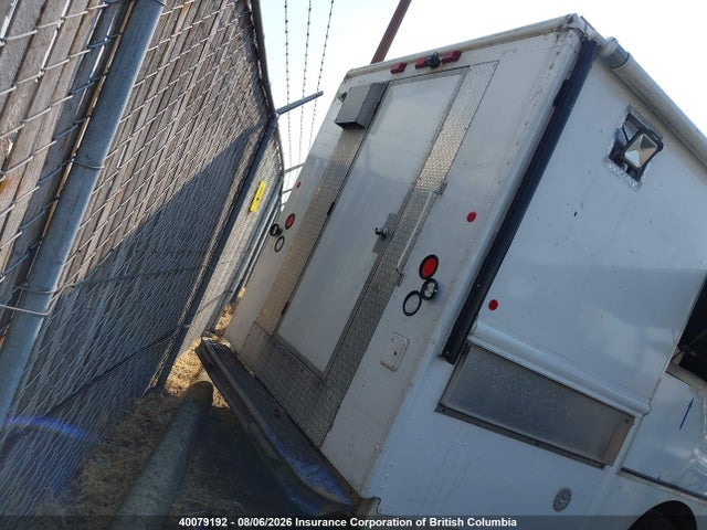 Aukcja sprzedaży 2008 Freightliner Chassis M Line Walk-in Van, vin: 4UZAARDU98CAJ4622, numer aukcji: 40079192