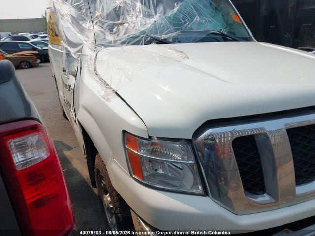 40079203 :رقم المزاد ، 1N6AF0LY3JN808980 vin ، 2018 Nissan Nv Cargo Nv2500 Hd S V8/sv V8 مزاد بيع