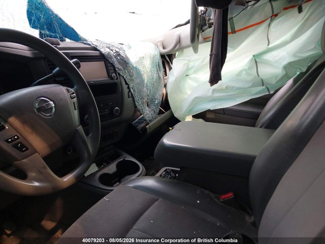 40079203 :رقم المزاد ، 1N6AF0LY3JN808980 vin ، 2018 Nissan Nv Cargo Nv2500 Hd S V8/sv V8 مزاد بيع