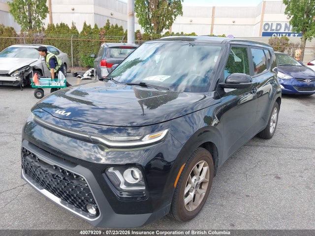 KIA Soul 2022 KNDJ33AU6N7176015 Image 2