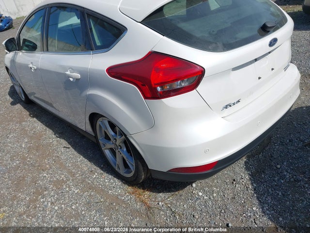 Ford Focus Titanium 2016 1FADP3N22GL295772 Image 3