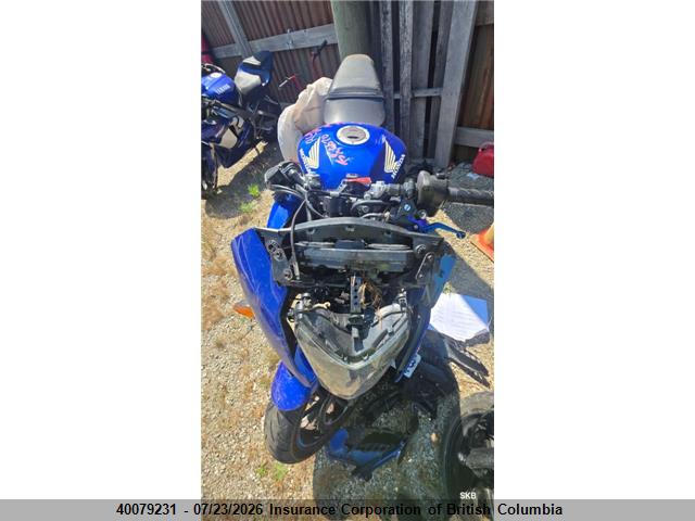 Honda Cbr650 F 2015 MLHRC7461F5100106 Image 2