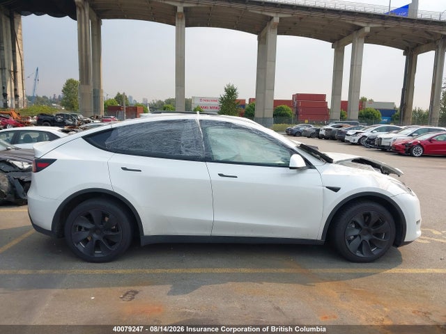 Tesla Model Y 2023 7SAYGDEE9PF756712 Image 14