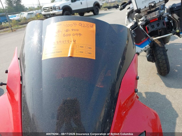 40079254 :رقم المزاد ، JH2RC46564M600097 vin ، 2004 Honda Vfr800 F1 مزاد بيع