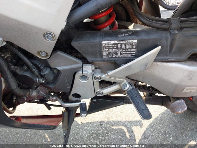 40079254 :رقم المزاد ، JH2RC46564M600097 vin ، 2004 Honda Vfr800 F1 مزاد بيع