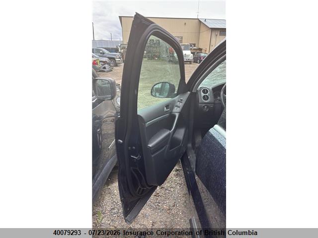 Aukcja sprzedaży 2017 Volkswagen Tiguan Highline, vin: WVGLV7AX5HK037026, numer aukcji: 40079293