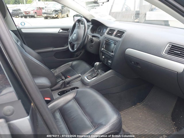 Продажа на аукционе авто 2012 Volkswagen Jetta, vin: 3VWLX7AJ4CM358337, номер лота: 40079311