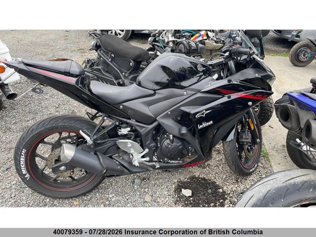 40079359 :رقم المزاد ، MH3RH06N6FK002630 vin ، 2015 Yamaha Yzfr3 مزاد بيع